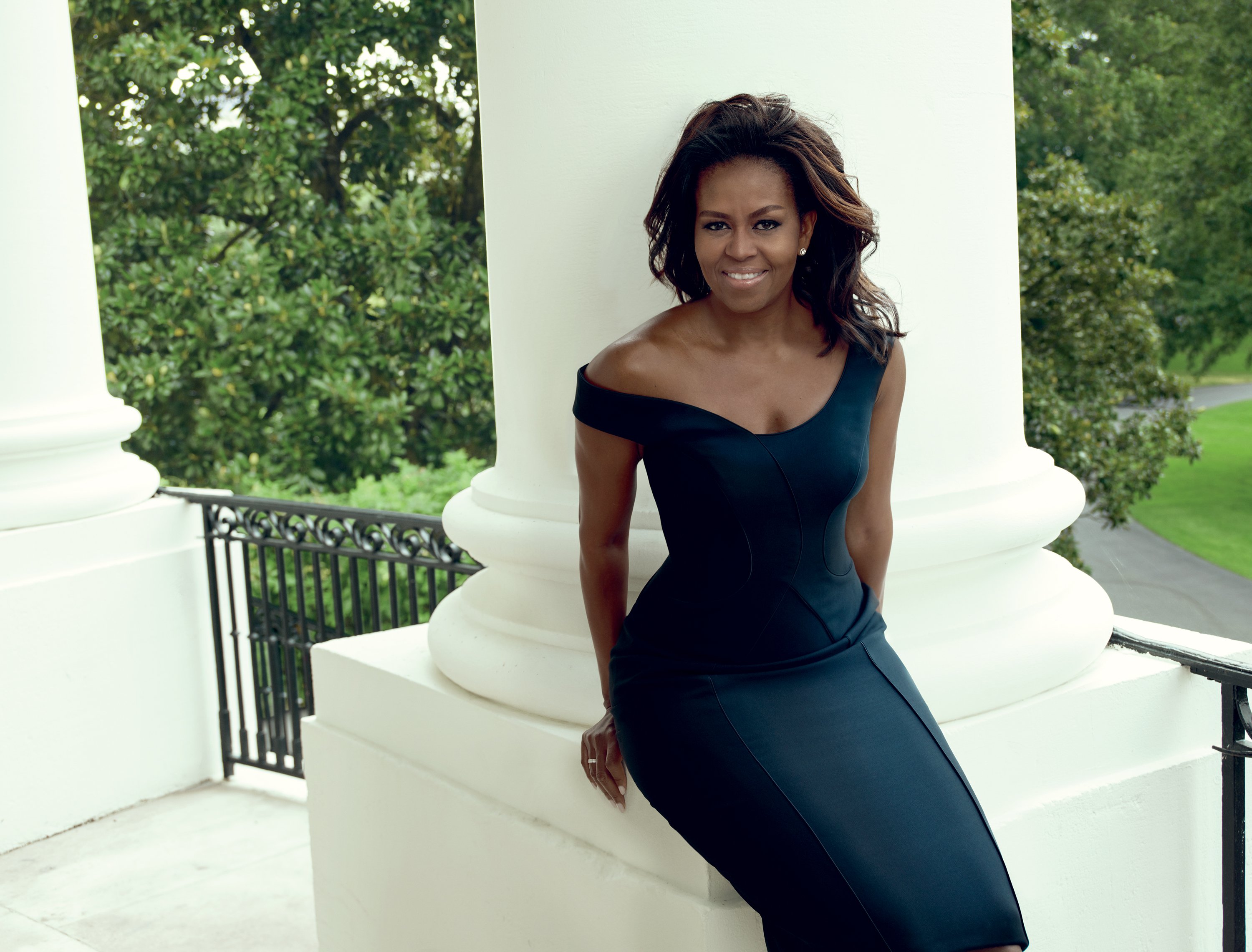 Элегантная Мишель Обама восхищает красотой на обложке Vogue