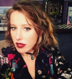 Снова в детство: Беременная Ксения Собчак весело провела выходные с мужем