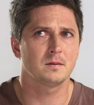 Александр Педан со слезами на глазах рассказал о драме в своей семье