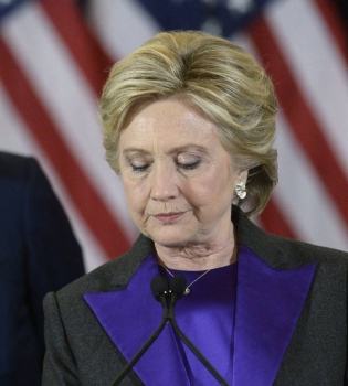 Хиллари Клинтон о поражении на выборах: &quot;Я хотела больше никогда не выходить из дома&quot;