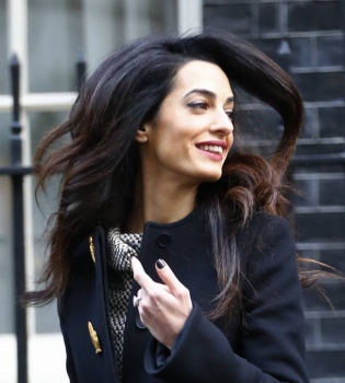 Амаль Клуни рассказала о женщинах, которые ее восхищают