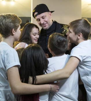 Потап с детьми