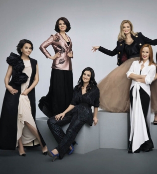 Ведущие ТСН в фотосессии для журнала Viva!