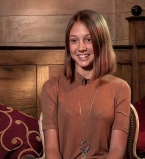 Пуговка из &quot;Папиных дочек&quot; выросла настоящей красавицей