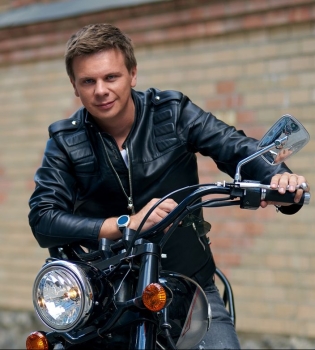 Дмитрий Комаров фото