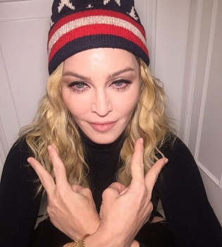 Мадонна впервые прокомментировал скандальный арест сына Рокко