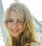 Счастливы вместе: Шакира опубликовала селфи с любимым мужем Жераром Пике