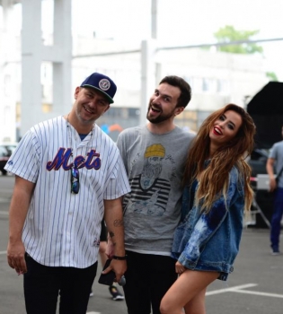 Режиссер клипа &quot;Имя 505&quot; Колосовский обошел Бадоева на премии