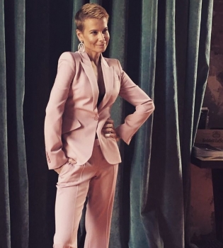 Праздник на пороге: Юлия Высоцкая поделилась секретом похудения к Новому году