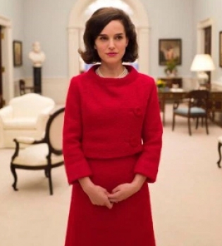 Натали Портман в образе Жаклин Кеннеди украсила обложку New York Magazine