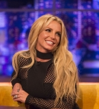 Бритни Спирс закрутила роман с 22-летним бодибилдером