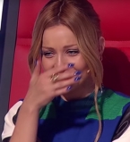 Тина Кароль расплакалась из-за песни Джамалы