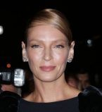 Легендарная блондинка Ума Турман кардинально сменила цвет волос