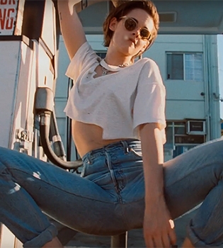 Горячо: Кристен Стюарт станцевала сексуальный танец у шеста