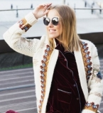 Все в сборе: Ксения Собчак с мужем и матерью на первой прогулке с сыном