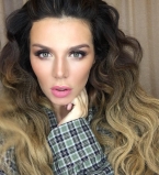 Анна Седокова показала нового парня