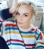 Беременность не скрыть: Полина Гагарина вышла в свет с заметно округлившимся животиком