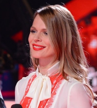 Ольга Фреймут блистает в платье от Self Portrait