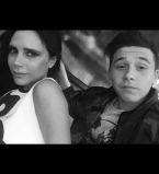 Горячая штучка: Бруклин Бекхэм опубликовал фото Виктории Бекхэм в молодости