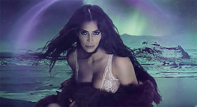 В нижнем белье и шубе: Ким Кардашьян снялась в ролике журнала Love