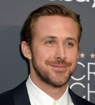 Редкие откровения: Райан Гослинг растрогал фанатов разговорами о жене и детях