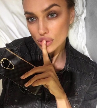 Ирина Шейк узнала пол будущего ребенка