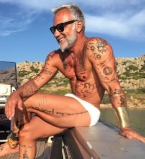 Звезда Instagram Джанлука Вакки станцевал зажигательный танец под новый хит Шакиры