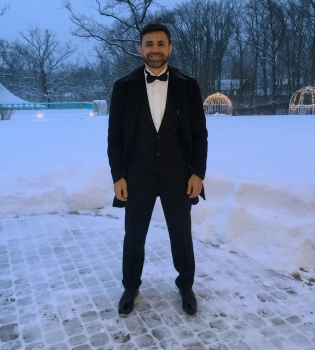 Николай Тищенко женился на 22-летней возлюбленной