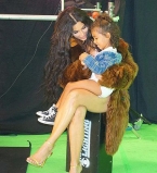 Ким Кардашьян взяла трехлетнюю дочь на съемки эротического видео