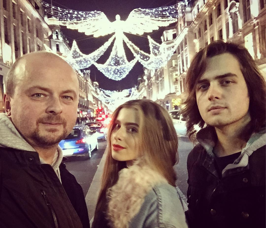 Семья Софии Ротару отправилась на новогодние каникулы в Лондон