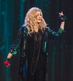 Ирина Билык продемонстрировала свой эффектный новогодний образ