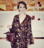 Яростно и с матами: Ксения Собчак резко ответила на критику своего поведения после рождения сына