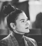 Маша Ефросинина рассказала о сложном детстве в Крыму