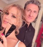 Глюкоза наслаждается уютными вечерами с любимым мужем