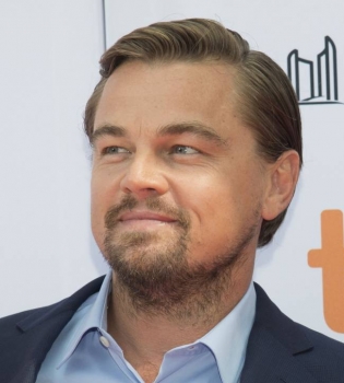 Ему идет отцовство: сеть взорвали умилительные фото Леонардо ДиКаприо с детьми