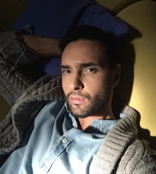 Виталий Козловский поделился романтичным фото с возлюбленной