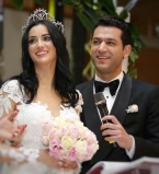 Как султан: звезда турецких сериалов устроил пышную свадьбу