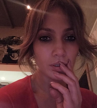 Звездные разборки: Дженнифер Лопес отбила у Рианны бойфренда