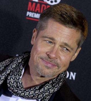 Праздничное чудо: Брэд Питт провел Рождество с детьми