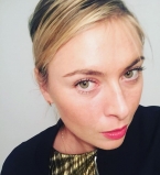 Новый год на Гавайях: Мария Шарапова показала идеальную фигуру в бикини