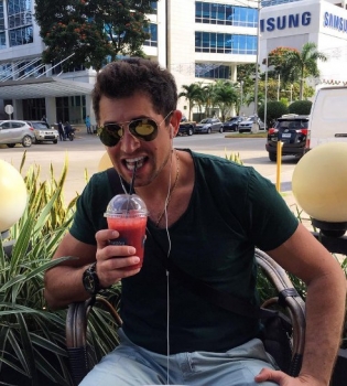 Андрей Джеджула показал новую возлюбленную