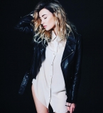 Похудевшая и со светлыми волосами: неузнаваемая Настя Приходько снялась в чувственной фотосессии