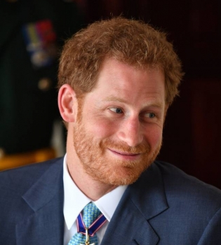 Все серьезно: принц Гарри познакомился с отцом своей возлюбленной Меган Маркл