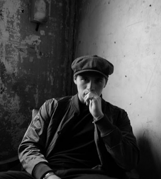 Красавцы-мужчины: Бруклин Бекхэм опубликовал стильное фото с отцомКрасавцы-мужчины: Бруклин Бекхэм опубликовал стильное фото с отцом