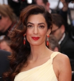 Амаль Клуни беременна первенцем - СМИ