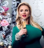 Поклонники не оценили фото Анны Семенович без макияжа