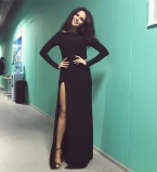 Похудевшая Настя Каменских соблазняет стройной фигурой в купальнике