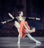 Александр Стоянов