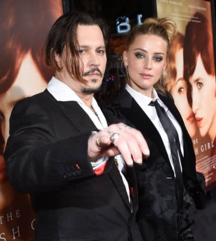 Эмбер &ndash; собаки, Джонни &ndash; дома: стали известны подробности развода Джонни Деппа и Эмбер Херд