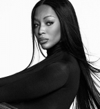 По-прежнему великолепна: Наоми Кэмпбелл разделась для новой фотосессии модного бренда